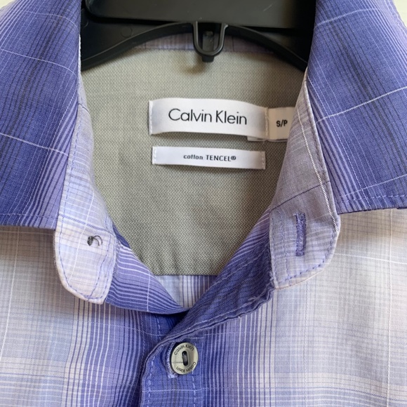 Two Men's Long Sleeve Shirts - Picture 4 of 10